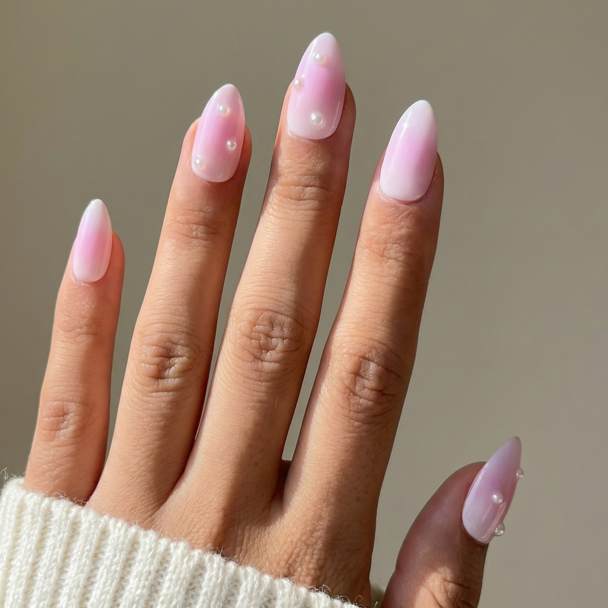 Too Glossy To Care Medium Almond